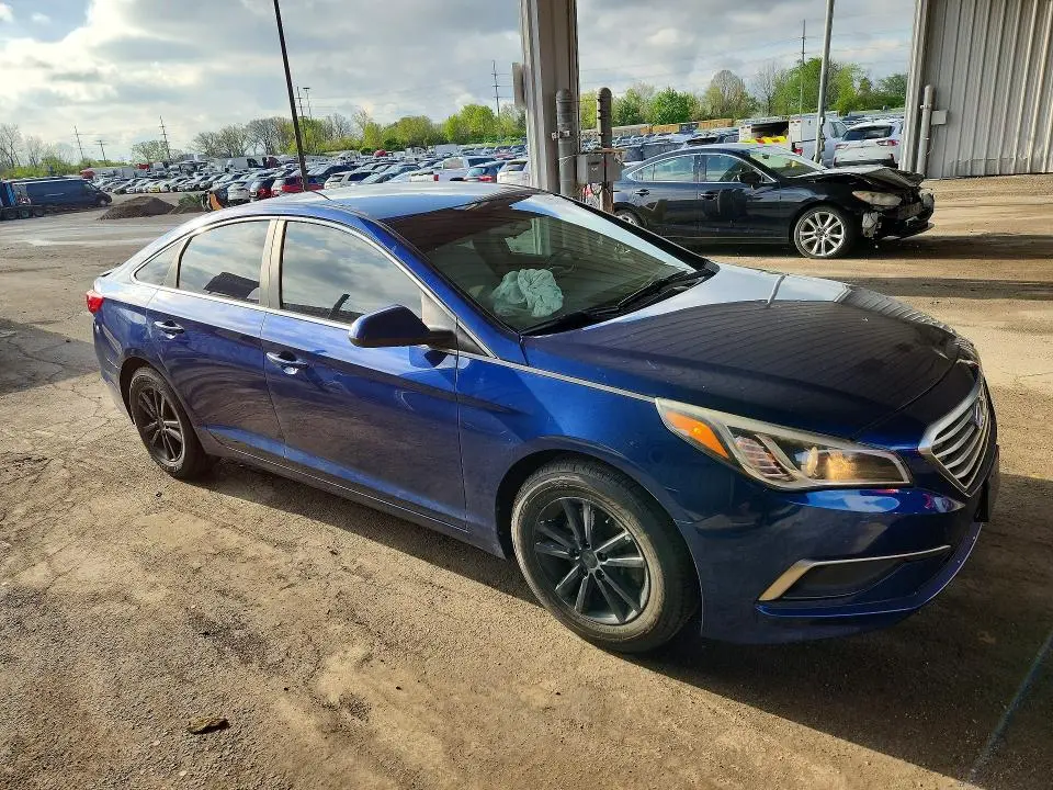 2016 HYUNDAI SONATA SE  