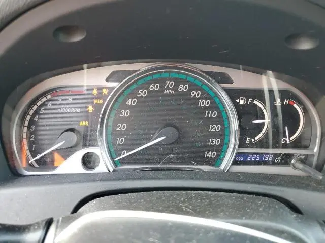 2013 TOYOTA VENZA LE  