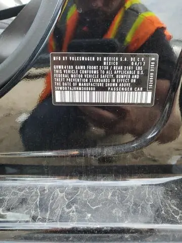 2017 VOLKSWAGEN JETTA SE  