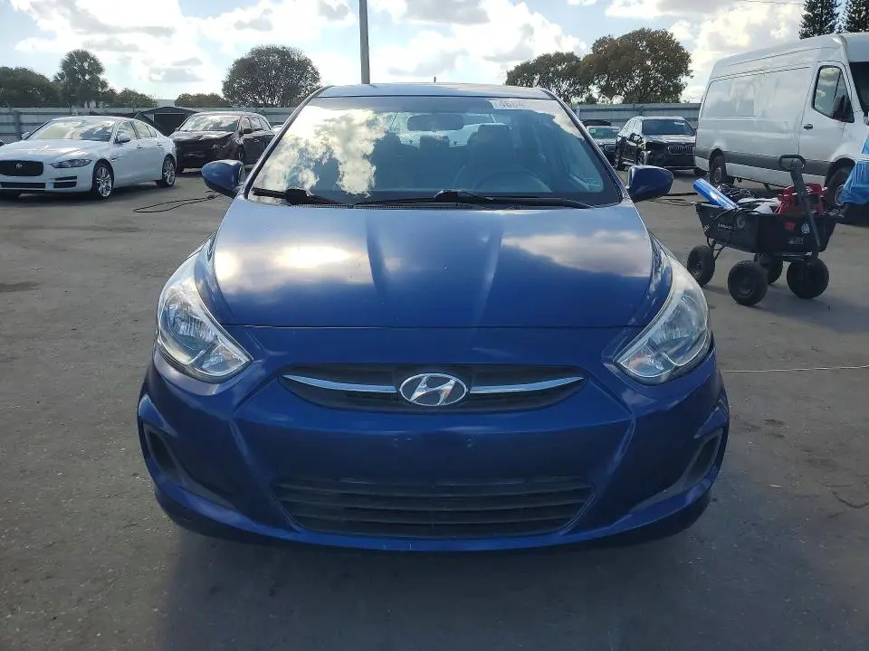 2015 HYUNDAI ACCENT GLS  