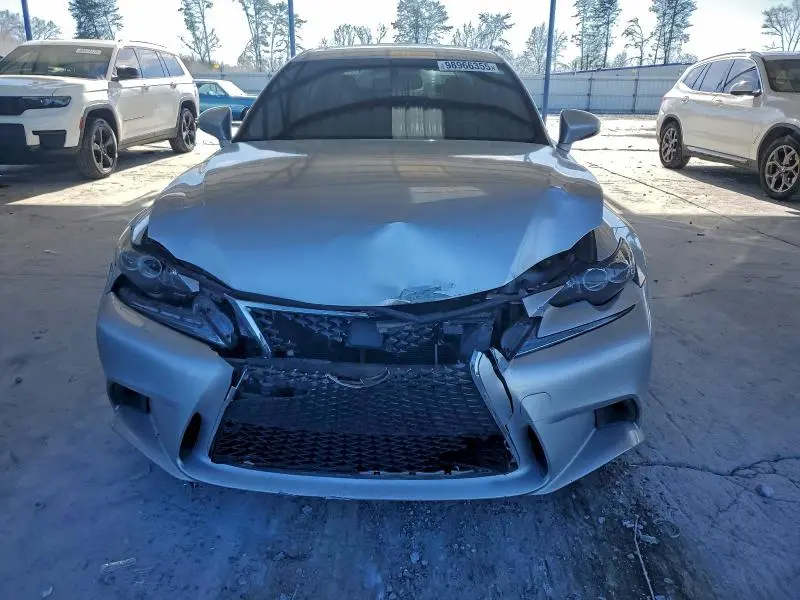 2016 LEXUS IS 200T  