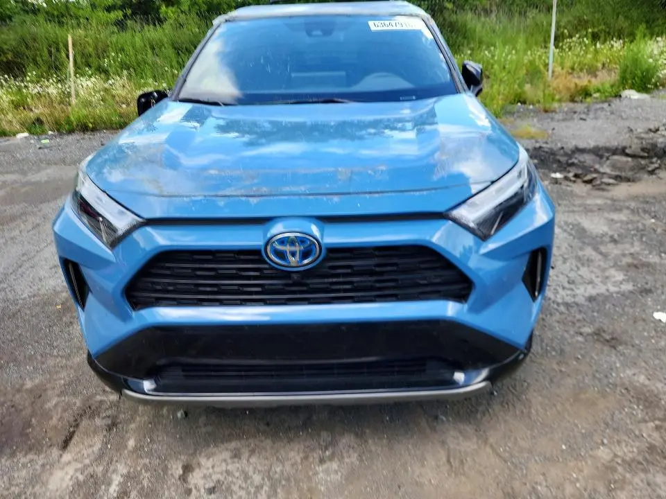 2024 TOYOTA RAV4 XSE  
