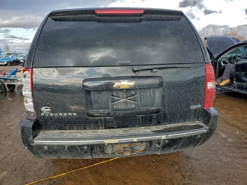 2011 CHEVROLET SUBURBAN K1500 LTZ  