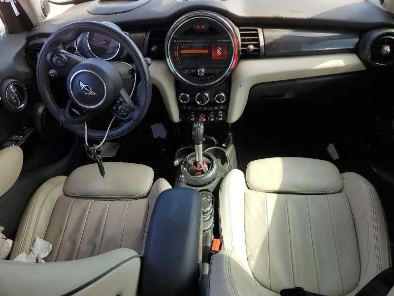 2019 MINI COOPER S  
