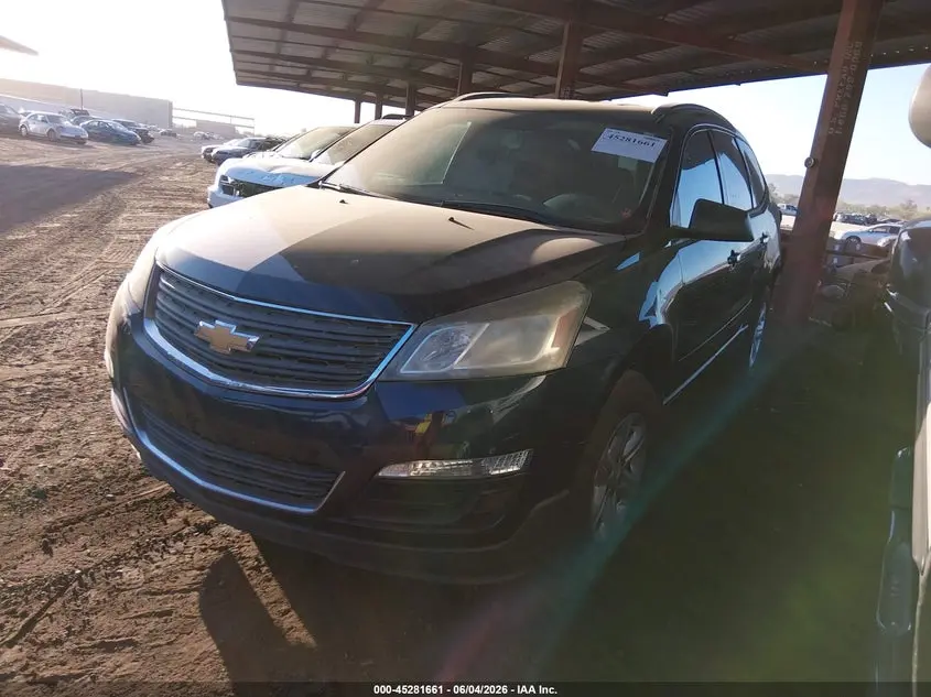 2017 CHEVROLET TRAVERSE LS