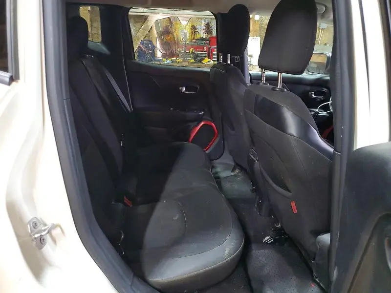 2016 JEEP RENEGADE TRAILHAWK  
