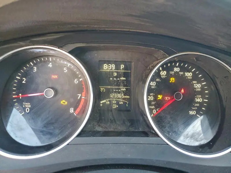 2015 VOLKSWAGEN JETTA BASE  