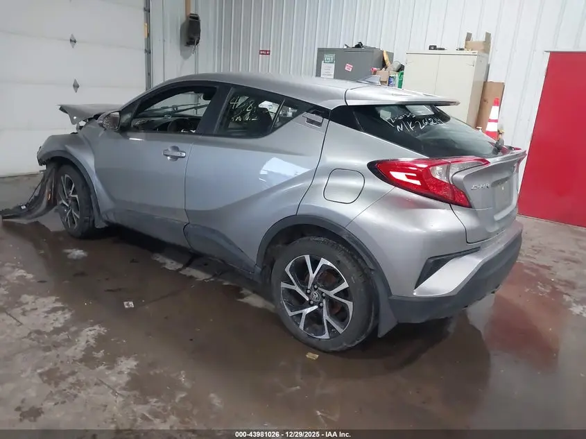 2018 TOYOTA C-HR XLE PREMIUM