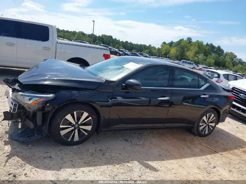 2022 NISSAN ALTIMA SL FWD