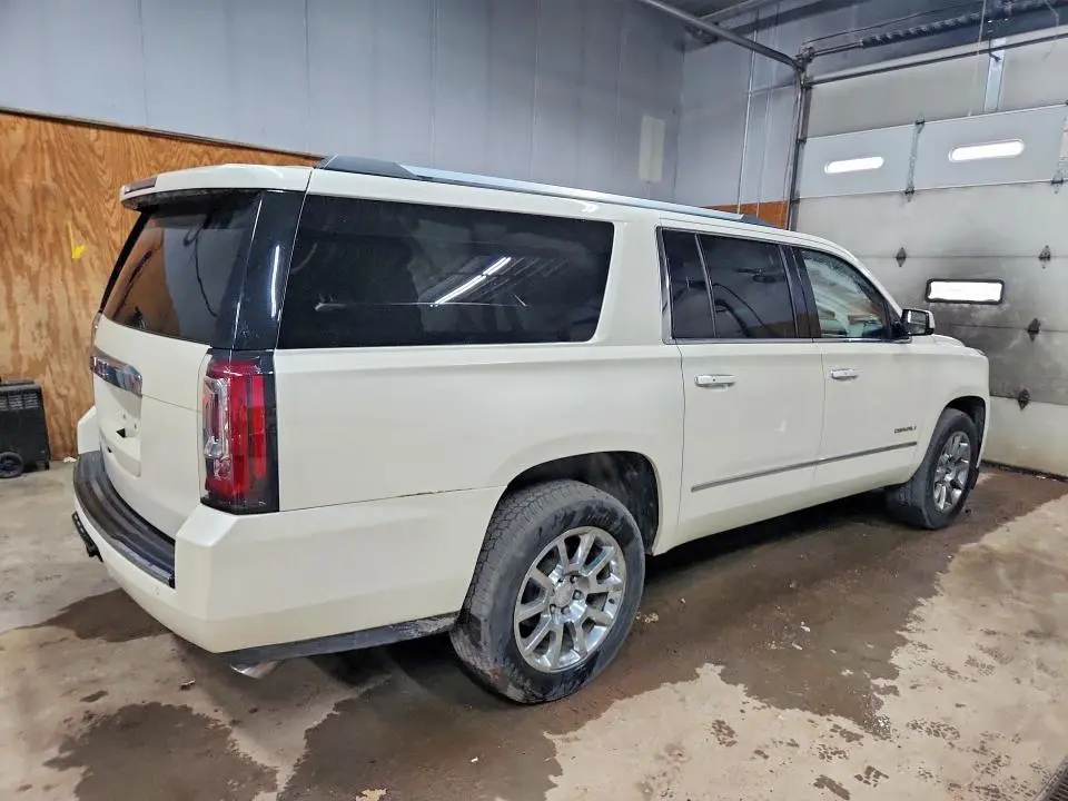 2015 GMC YUKON XL DENALI  