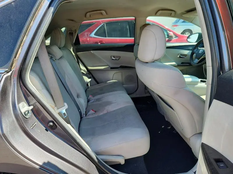 2015 TOYOTA VENZA LE  