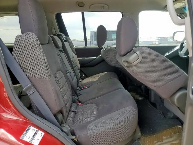 2012 NISSAN PATHFINDER S  