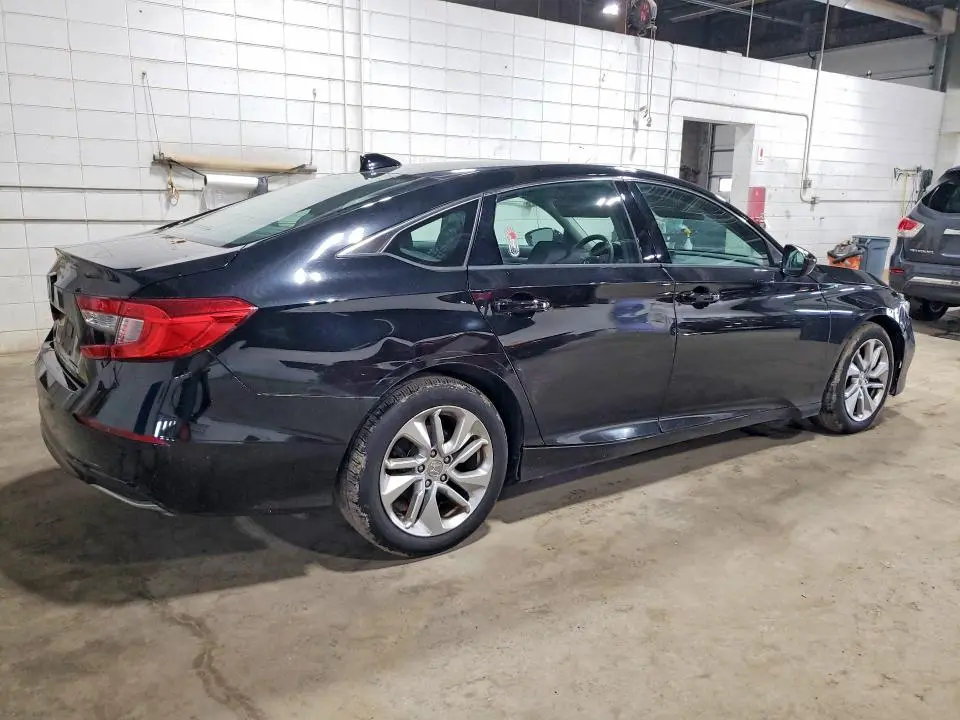 2019 HONDA ACCORD LX  