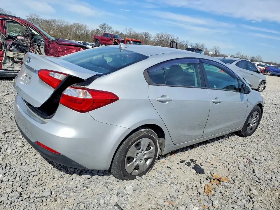 2015 KIA FORTE LX  