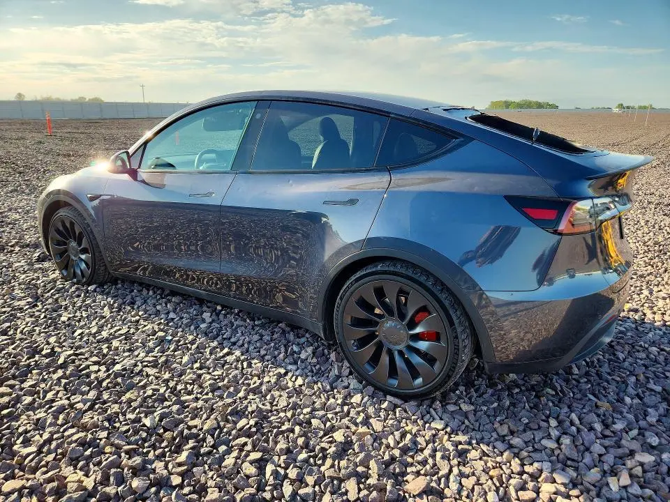 2022 TESLA MODEL Y   