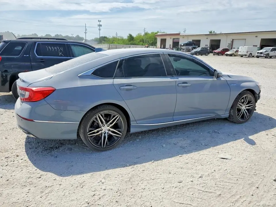 2022 HONDA ACCORD TOURING HYBRID  