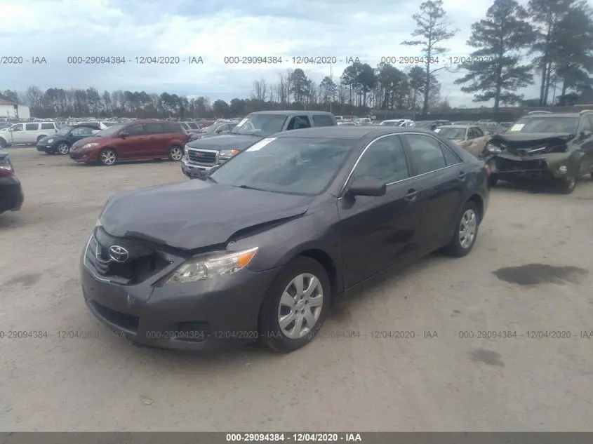 2011 TOYOTA CAMRY 