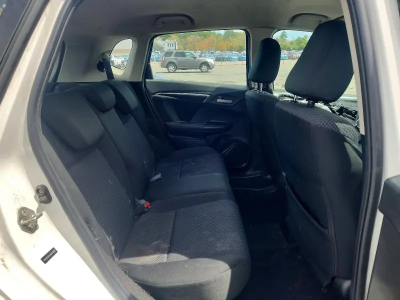 2018 HONDA FIT LX  