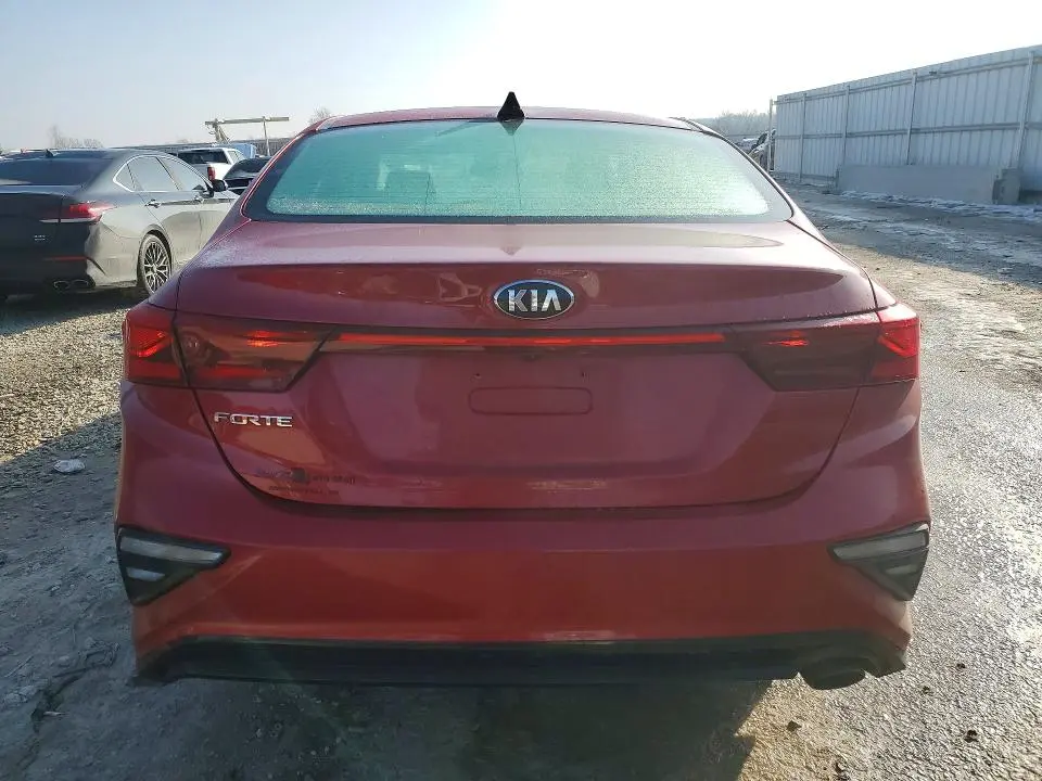 2019 KIA FORTE LXS  
