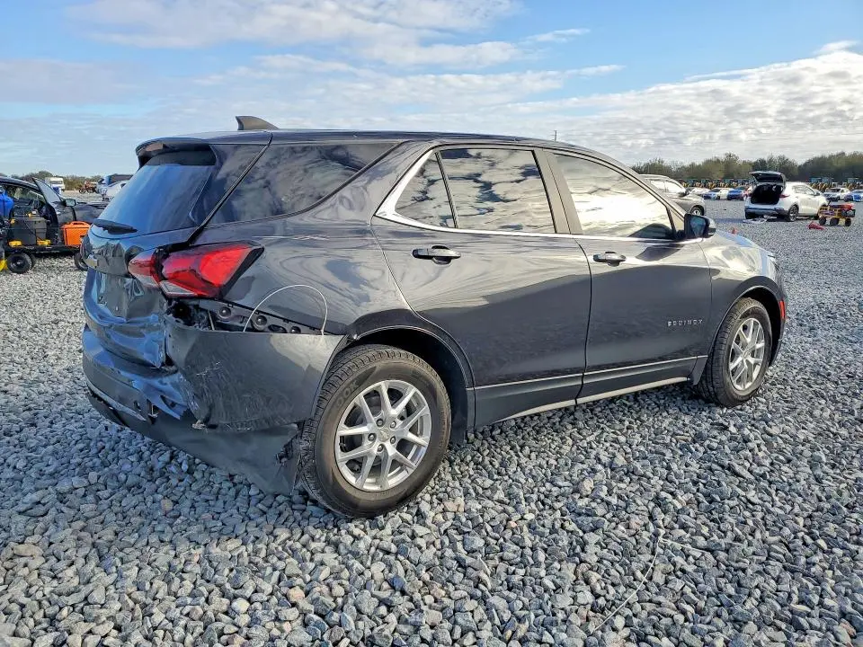 2022 CHEVROLET EQUINOX LT  