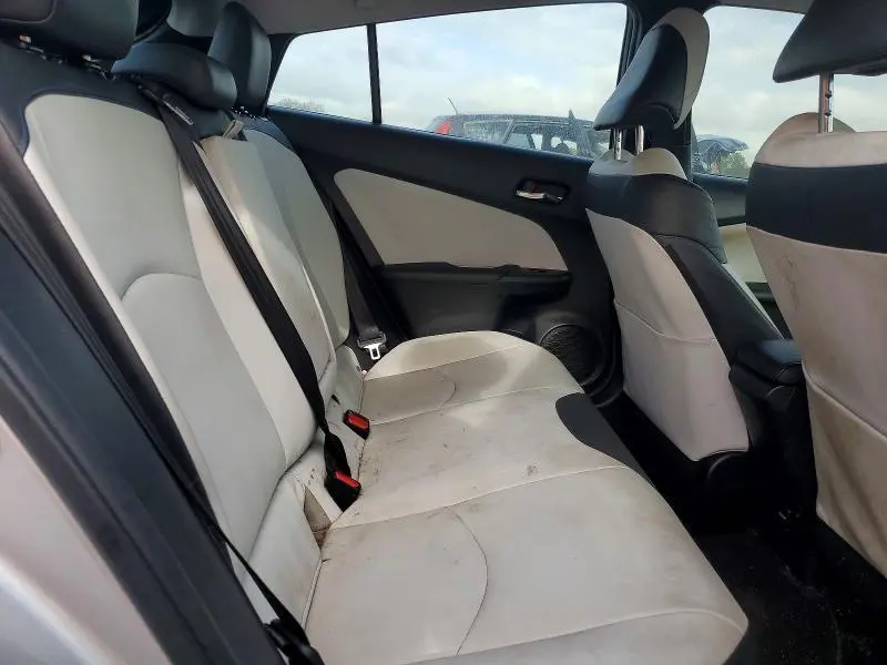 2016 TOYOTA PRIUS THREE TOURING  
