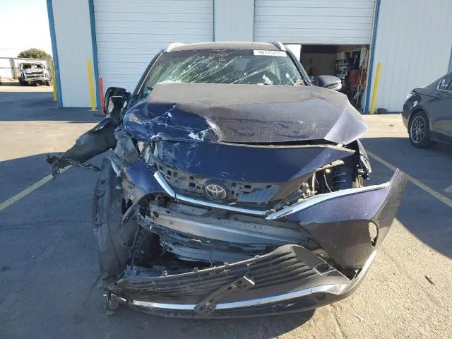 2021 TOYOTA VENZA LE  