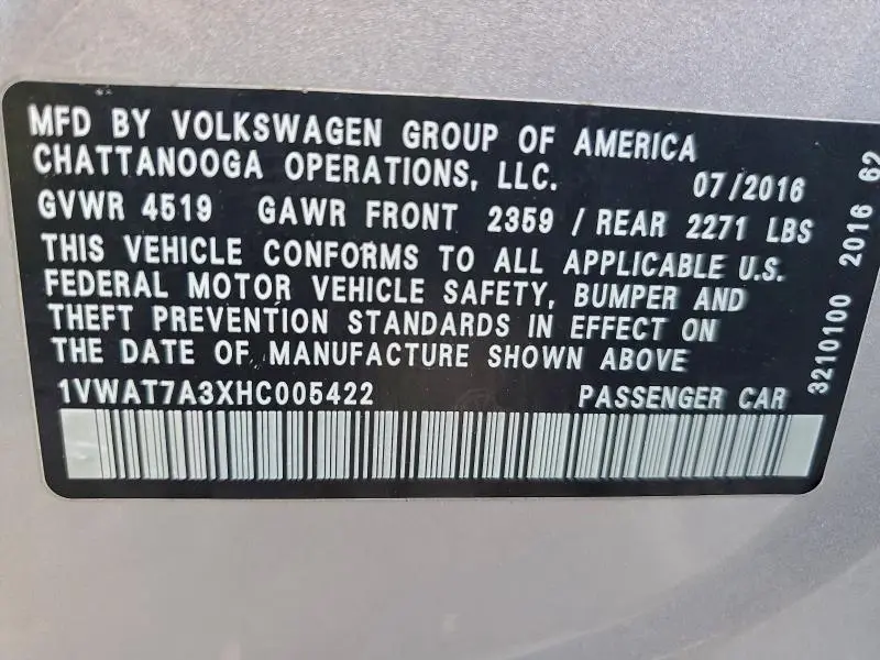 2017 VOLKSWAGEN PASSAT S  