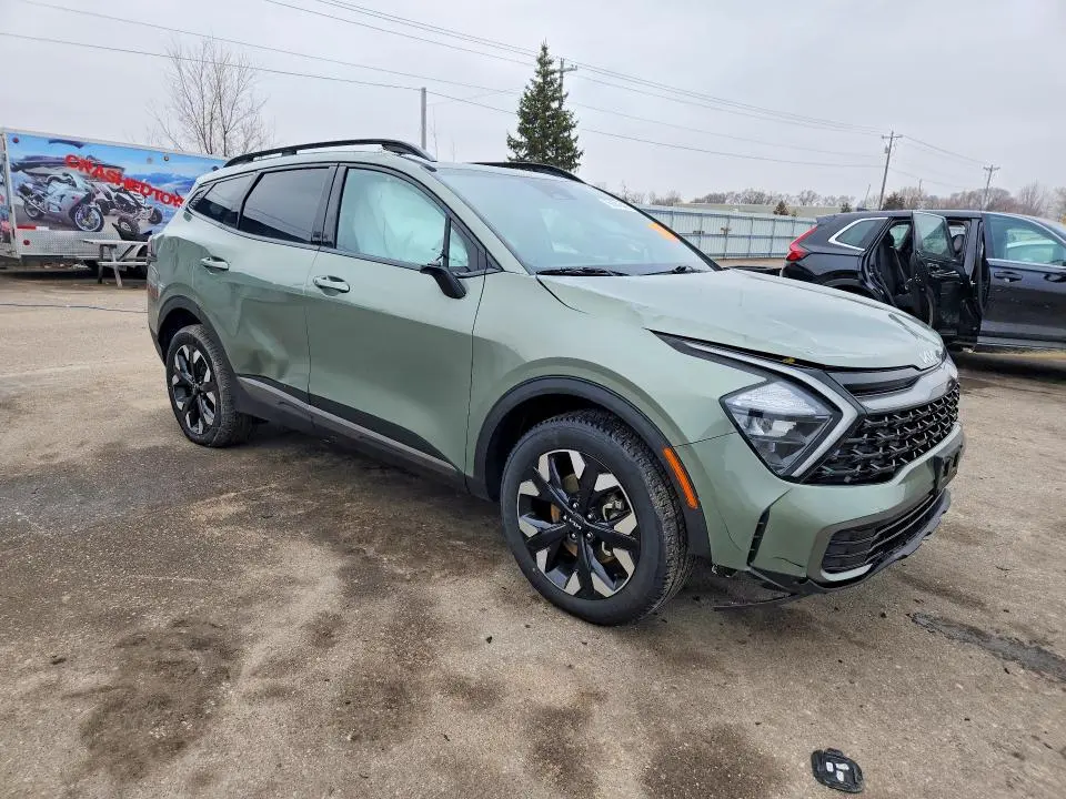 2023 KIA SPORTAGE X-LINE  