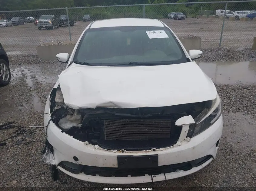 2017 KIA FORTE LX