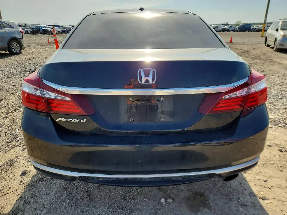 2017 HONDA ACCORD EX  