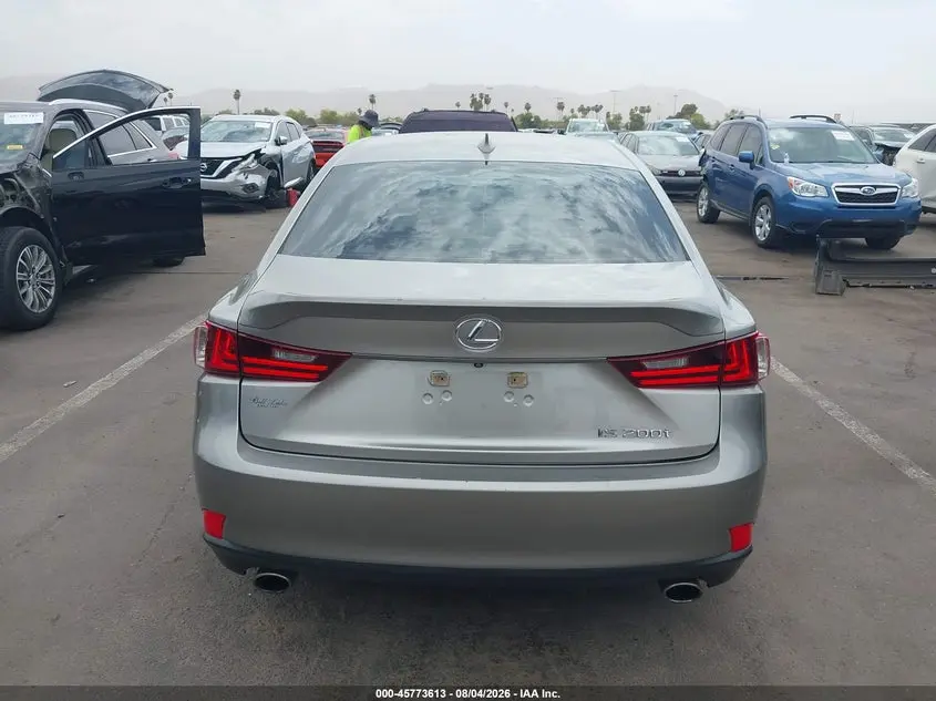 2016 LEXUS IS 200T  