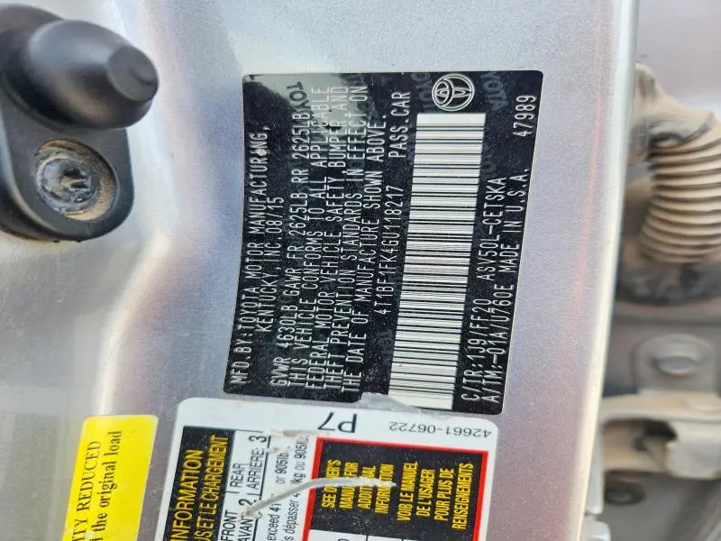 2016 TOYOTA CAMRY SE  