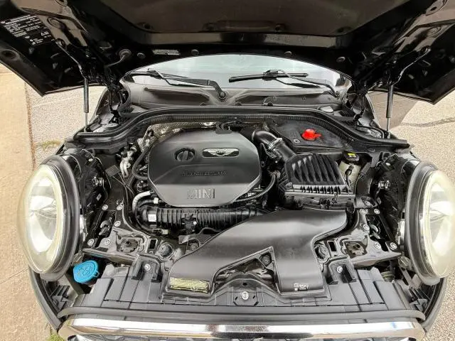 2016 MINI COOPER S  