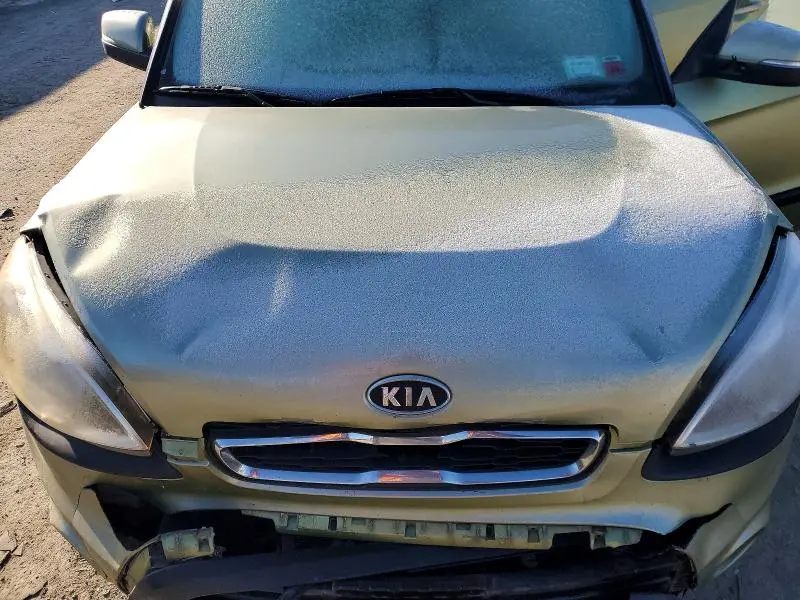 2012 KIA SOUL +  