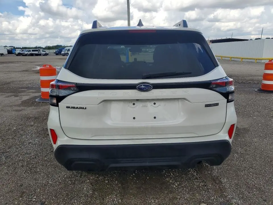 2025 SUBARU FORESTER PREMIUM  