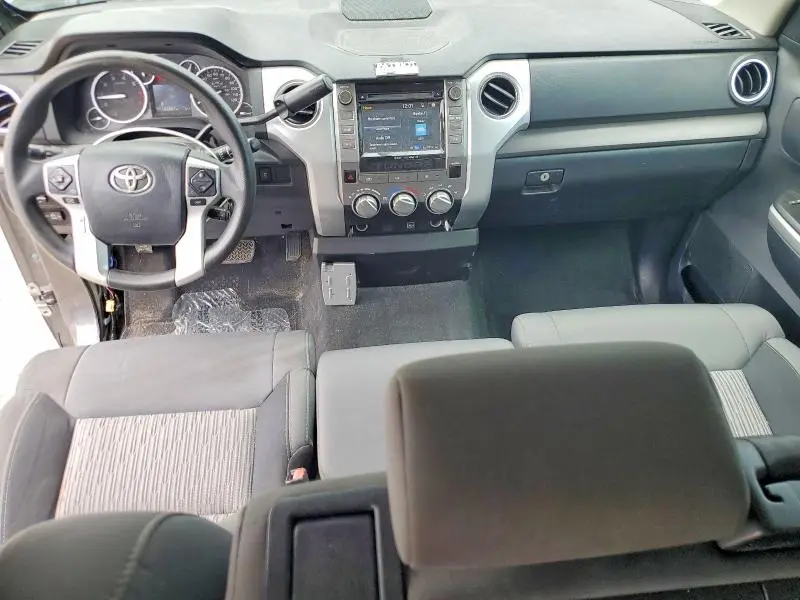 2015 TOYOTA TUNDRA SR5  