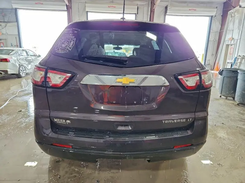 2016 CHEVROLET TRAVERSE LT  