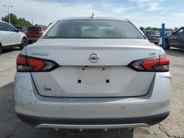 2020 NISSAN VERSA SV  