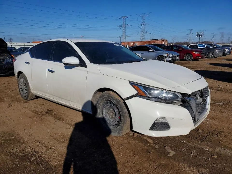 2020 NISSAN ALTIMA S  