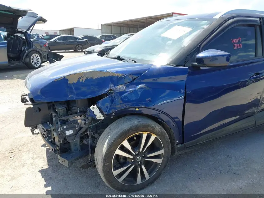 2020 NISSAN KICKS SV XTRONIC CVT
