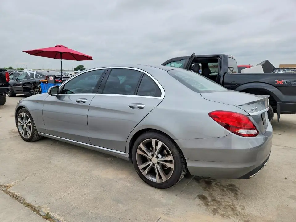 2016 MERCEDES-BENZ C 300  