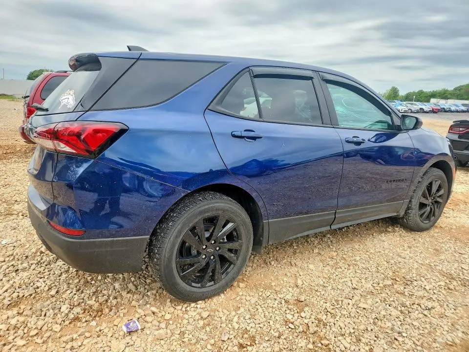 2023 CHEVROLET EQUINOX LS  