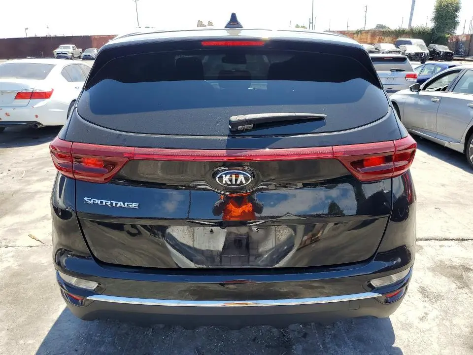2022 KIA SPORTAGE LX  