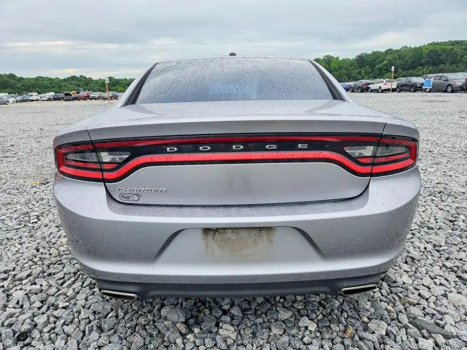 2015 DODGE CHARGER SE  