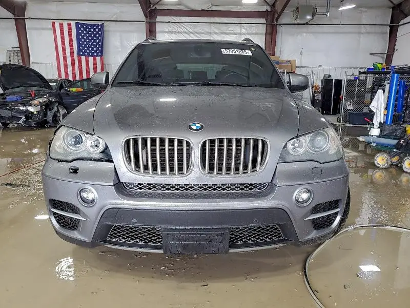 2011 BMW X5 XDRIVE50I  