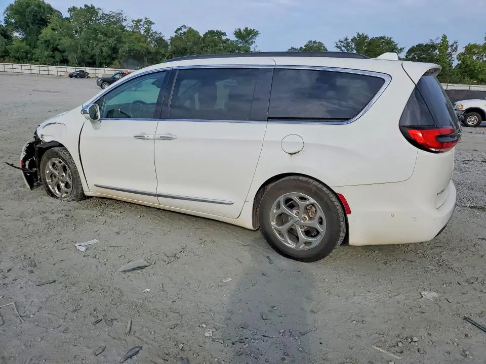 2022 CHRYSLER PACIFICA LIMITED  