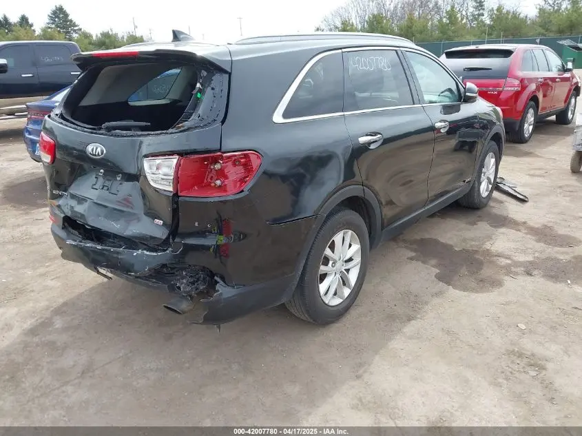 2017 KIA SORENTO 2.4L LX
