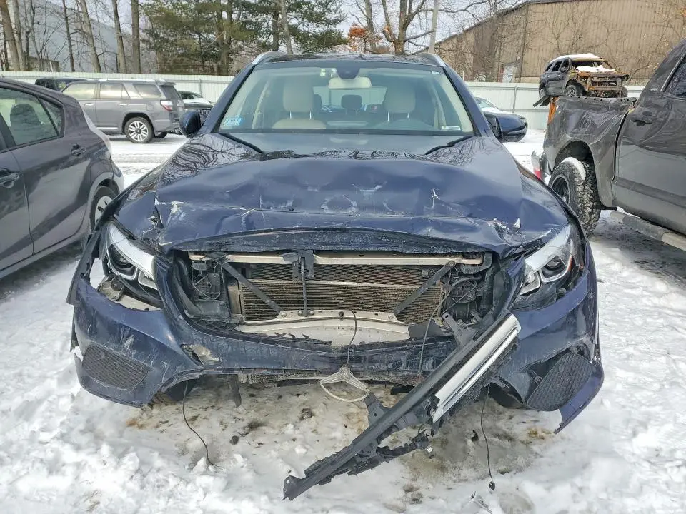 2018 MERCEDES-BENZ GLC 300 4MATIC  