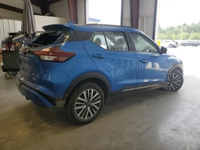 2024 NISSAN KICKS SR  