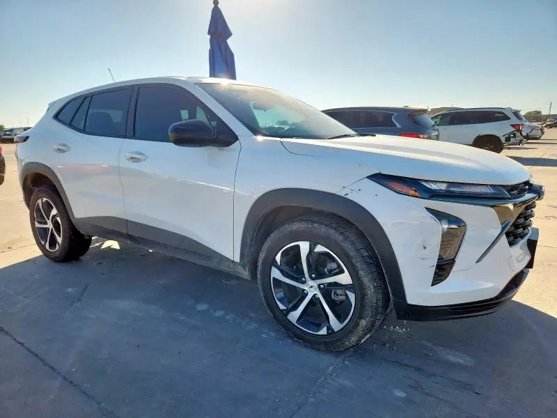 2025 CHEVROLET TRAX 1RS  